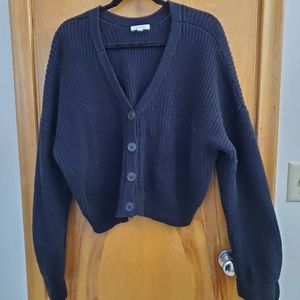 Vetta Capsule Chunky Cropped Cardigan